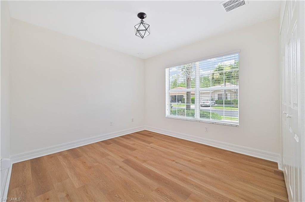 11103 Yellow Poplar Dr, Fort Myers, FL 33913-20