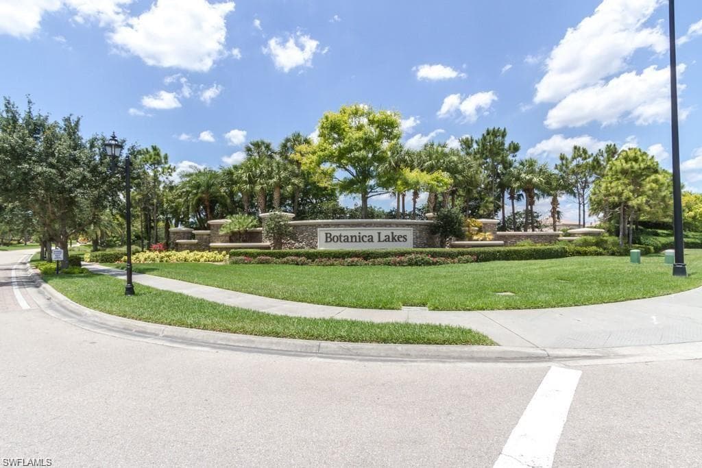 11103 Yellow Poplar Dr, Fort Myers, FL 33913-29