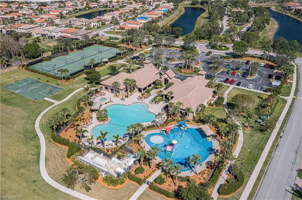 11103 Yellow Poplar Dr, Fort Myers, FL 33913-30