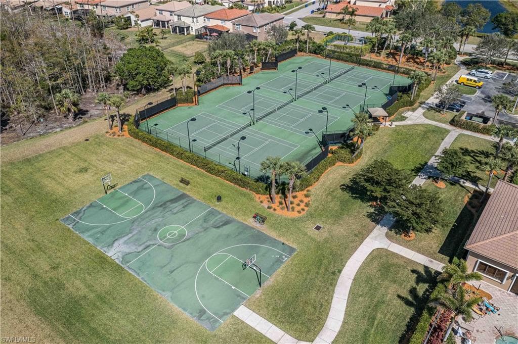 11103 Yellow Poplar Dr, Fort Myers, FL 33913-36