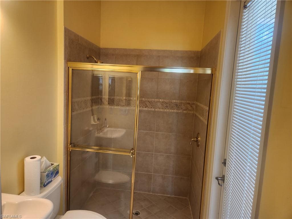 7914 Founders Cir, Naples, FL 34104-16