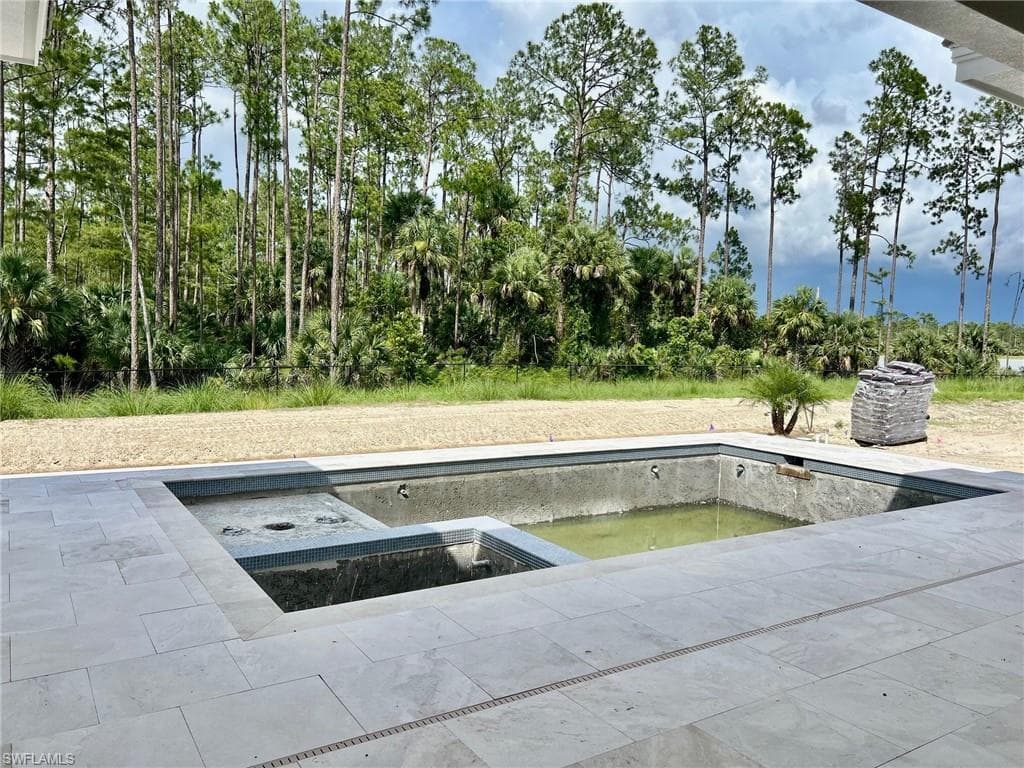 9587 Caymas Way, Naples, FL 34114-2