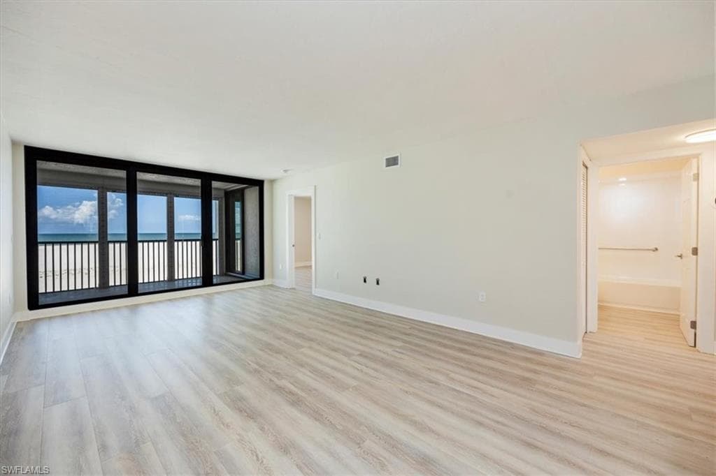 7650 Estero Blvd 202, Fort Myers Beach, FL 33931-3