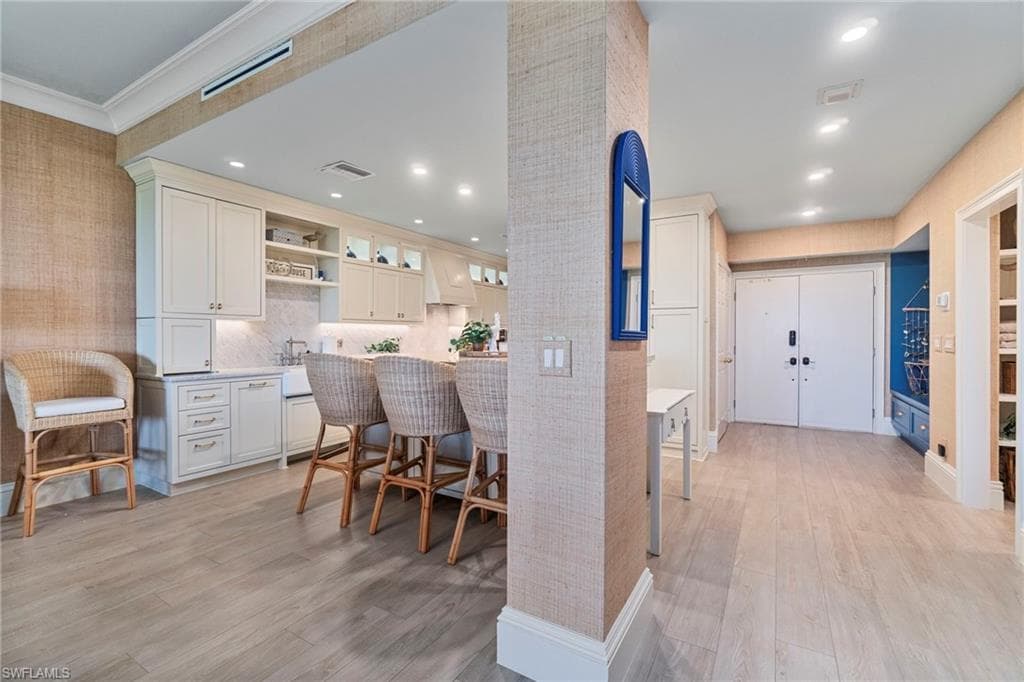 176 Collier Blvd 101, Marco Island, FL 34145-22