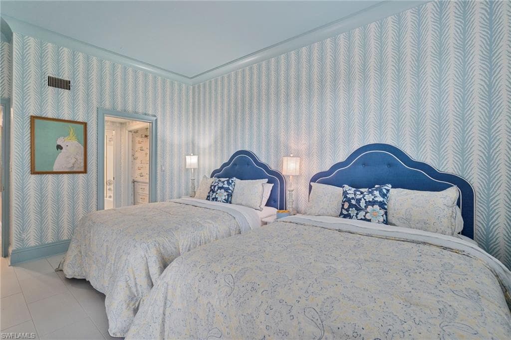 176 Collier Blvd 101, Marco Island, FL 34145-32