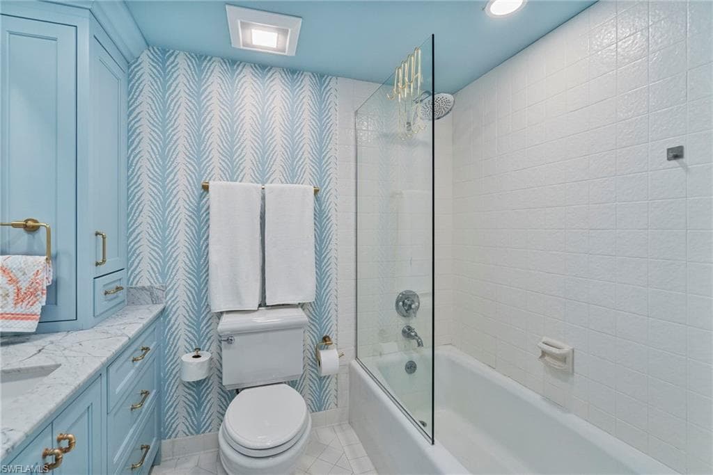 176 Collier Blvd 101, Marco Island, FL 34145-34