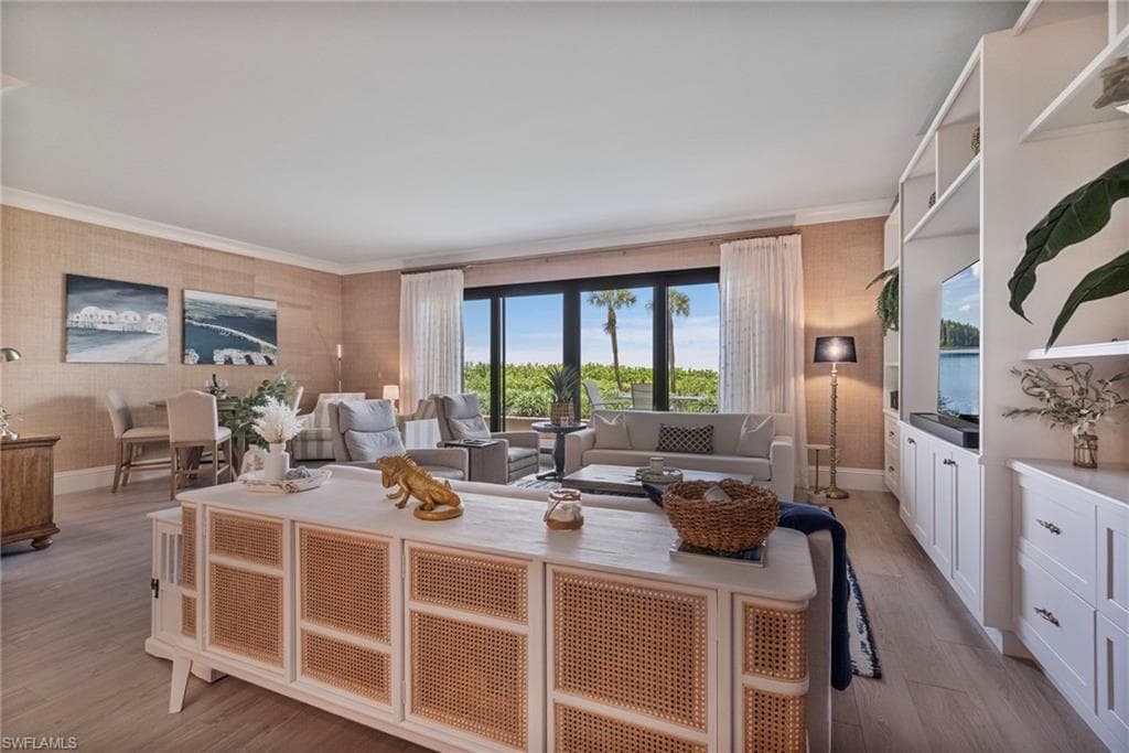 176 Collier Blvd 101, Marco Island, FL 34145-6