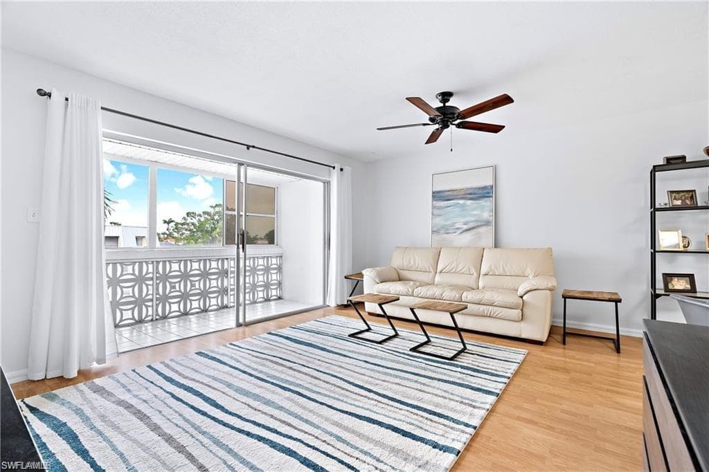 708 Victoria Dr 208, Cape Coral, FL 33904-37