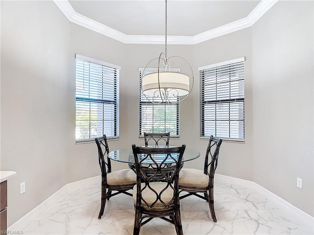 4310 Aurora St, Naples, FL 34119-11