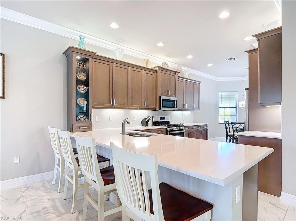 4310 Aurora St, Naples, FL 34119-15