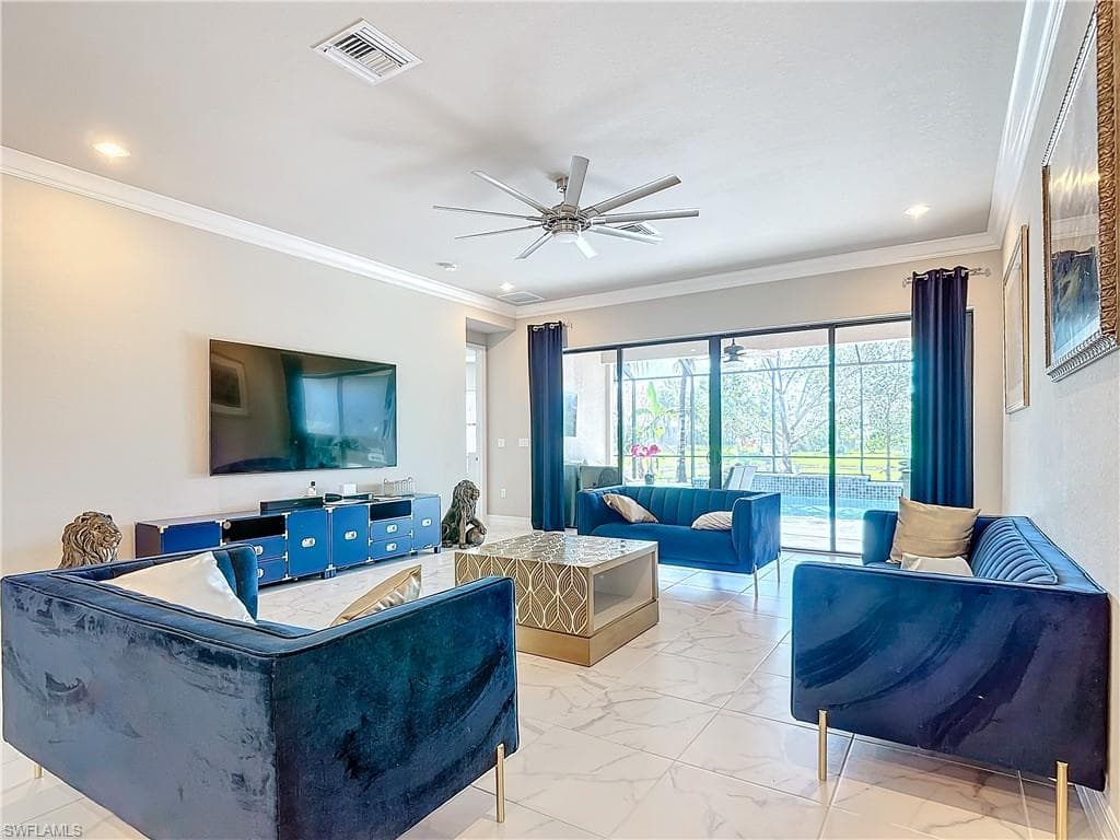 4310 Aurora St, Naples, FL 34119-21