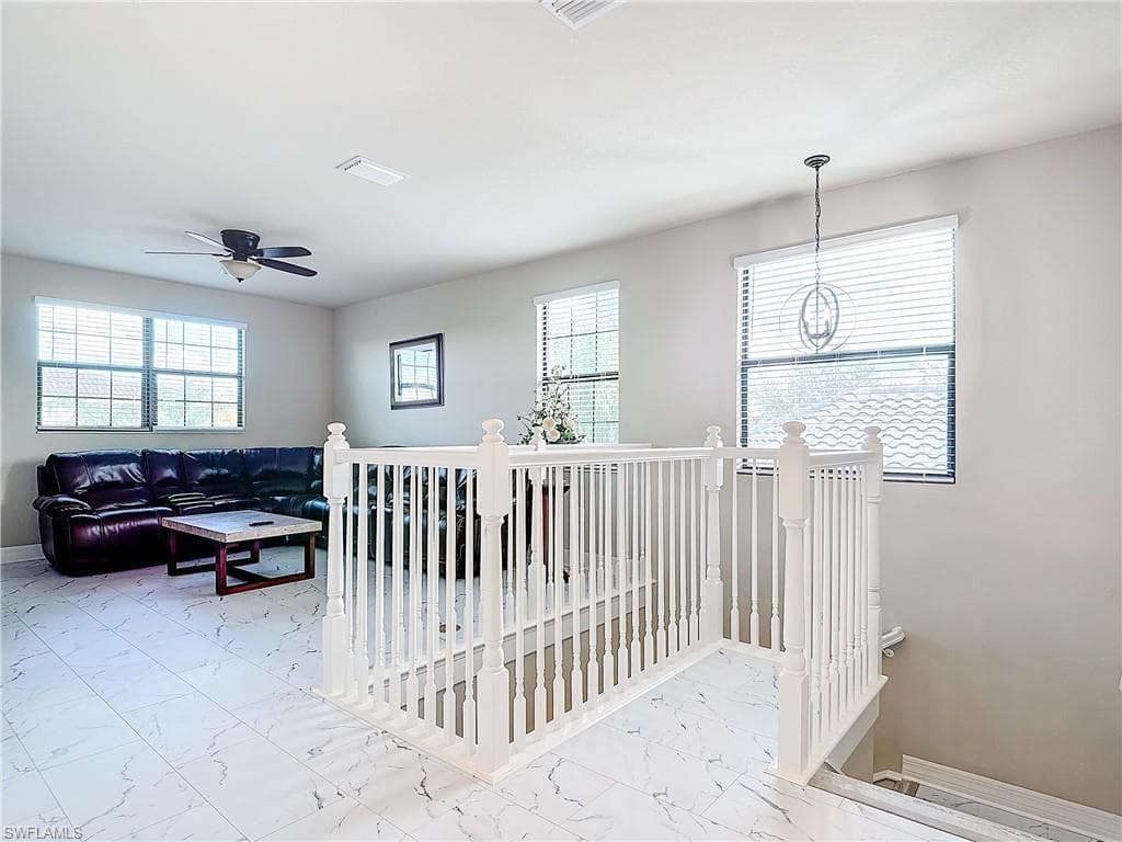 4310 Aurora St, Naples, FL 34119-28