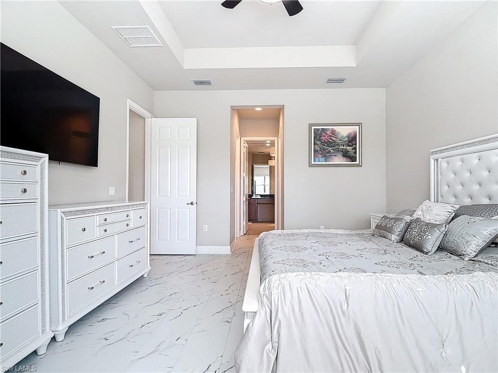 4310 Aurora St, Naples, FL 34119-37