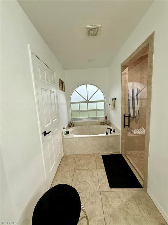 4235 34th Ave SE, Naples, FL 34117-10