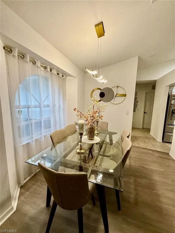 4235 34th Ave SE, Naples, FL 34117-4