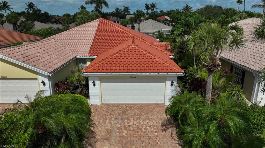 28020 Boccaccio Way, Bonita Springs, FL 34135-2