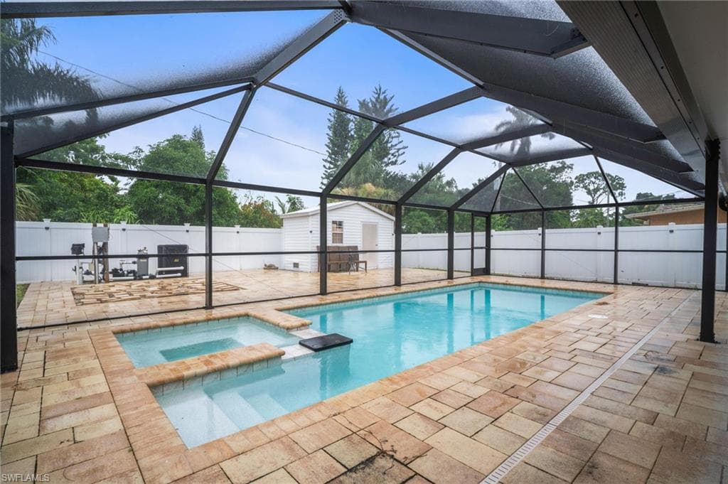 10091 Georgia St, Bonita Springs, FL 34135-9
