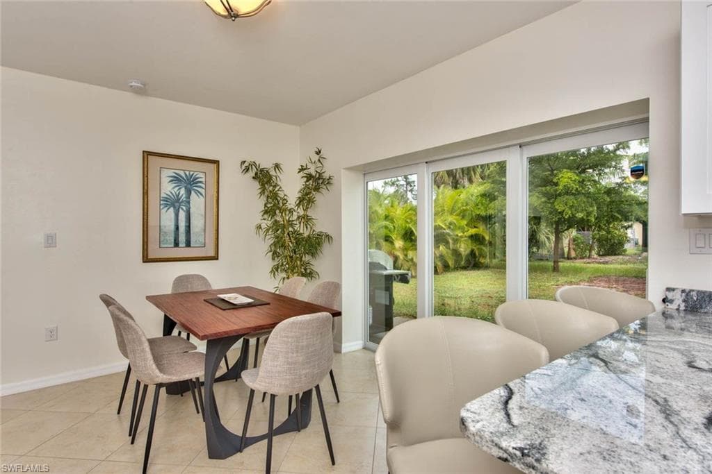 10091 Georgia St, Bonita Springs, FL 34135-18