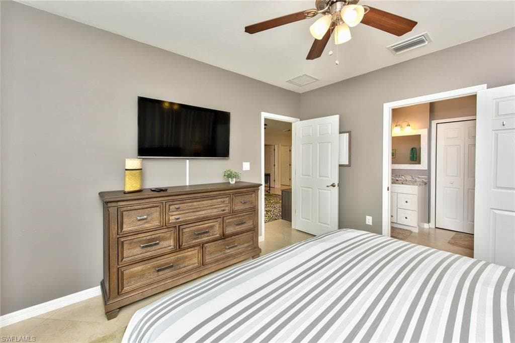 10091 Georgia St, Bonita Springs, FL 34135-23