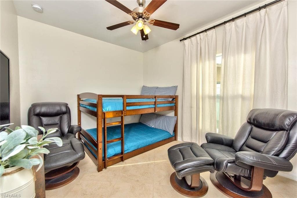 10091 Georgia St, Bonita Springs, FL 34135-28