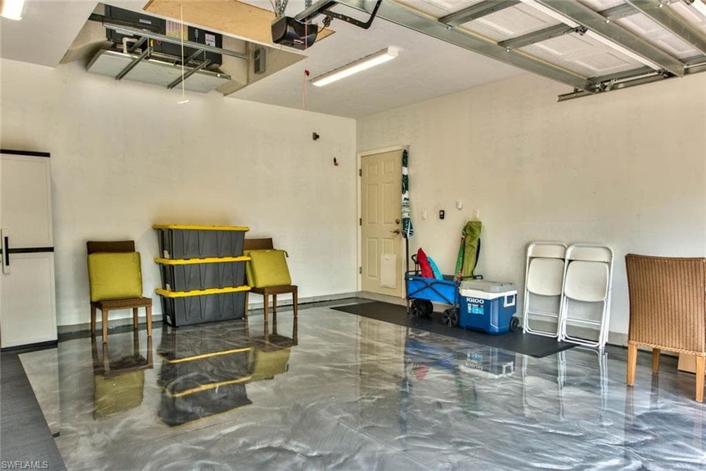 10091 Georgia St, Bonita Springs, FL 34135-29