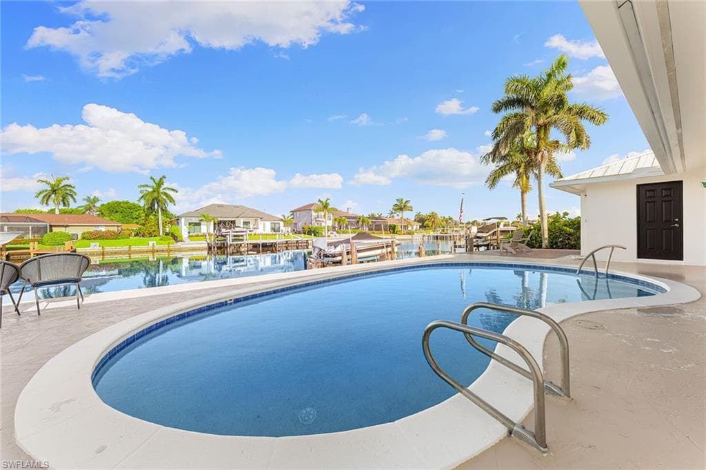 380 Rookery Ct, Marco Island, FL 34145-26