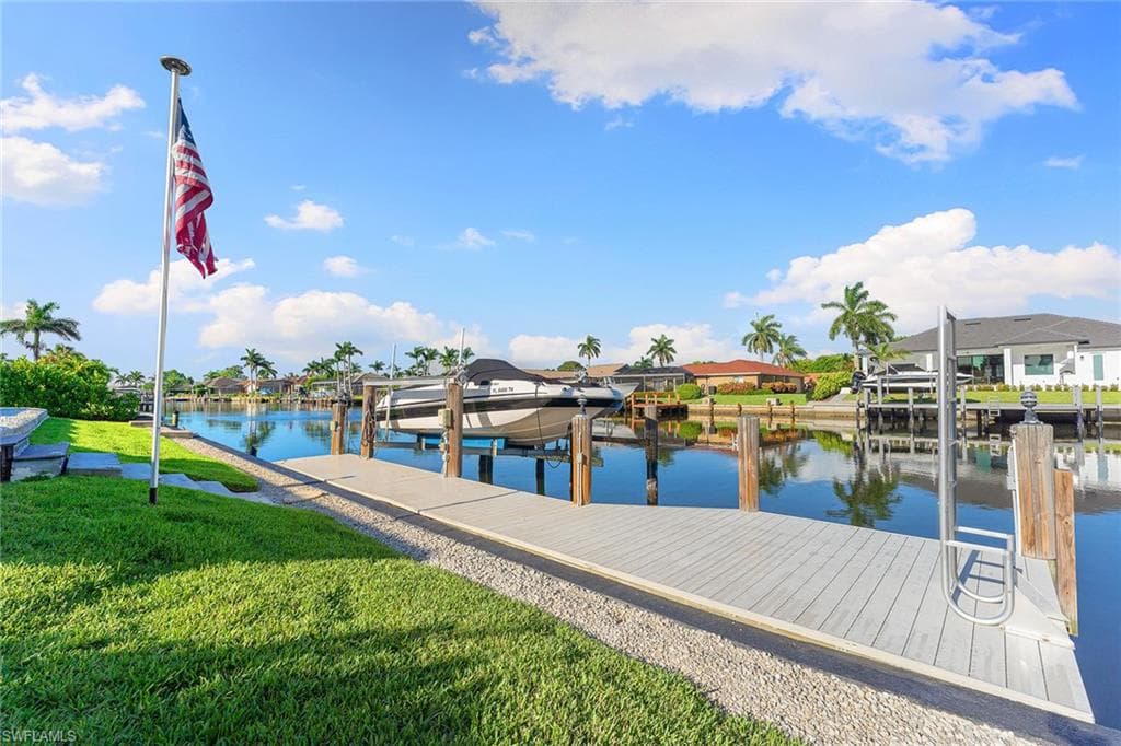 380 Rookery Ct, Marco Island, FL 34145-30