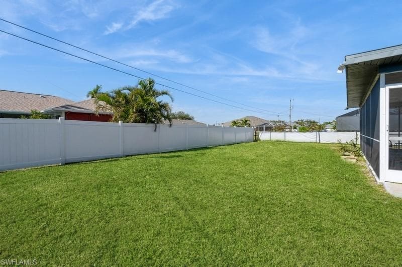 3612 6th Pl, Cape Coral, FL 33914-23