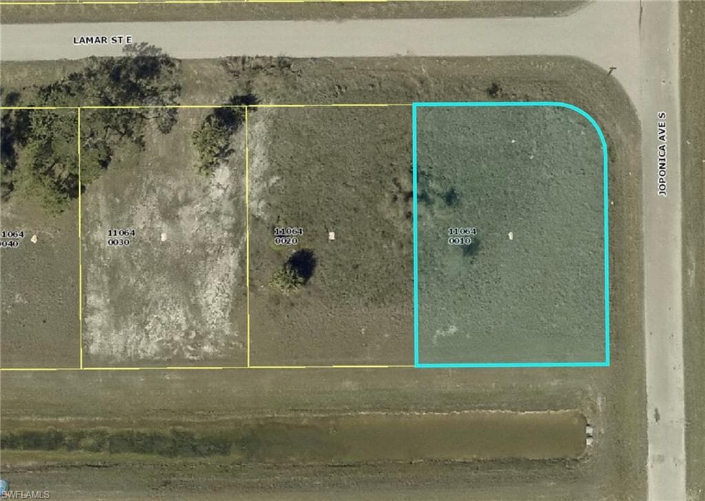 862 Lamar St E, Lehigh Acres, FL 33974-3