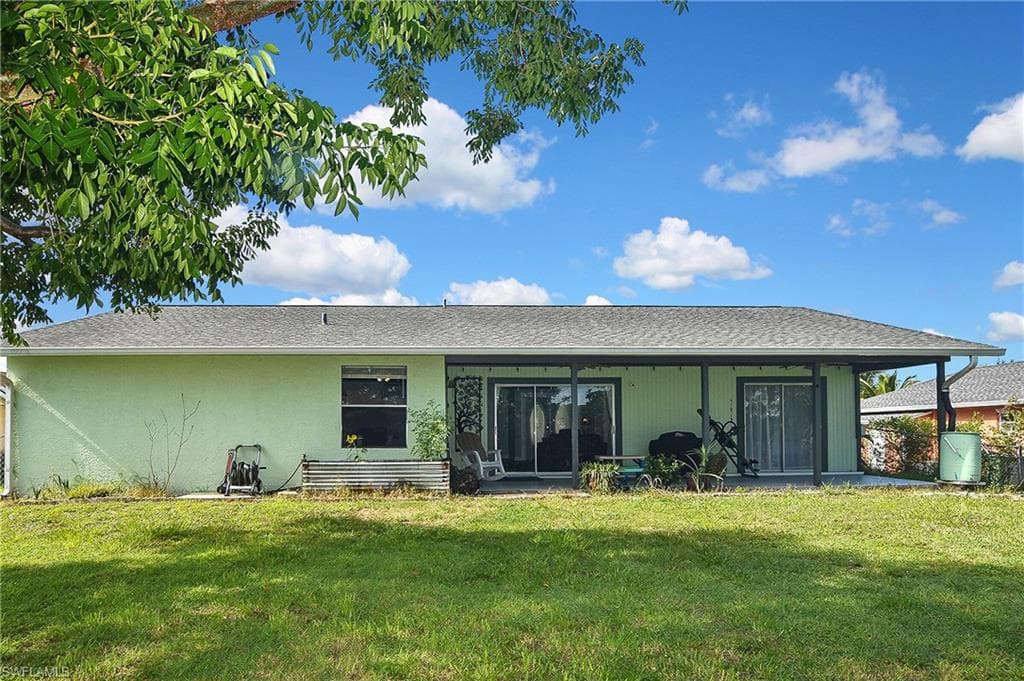 125 27th Ter, Cape Coral, FL 33904-43