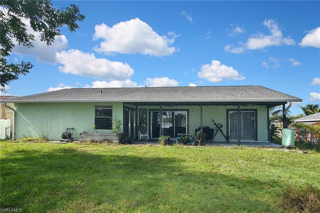 125 27th Ter, Cape Coral, FL 33904-45