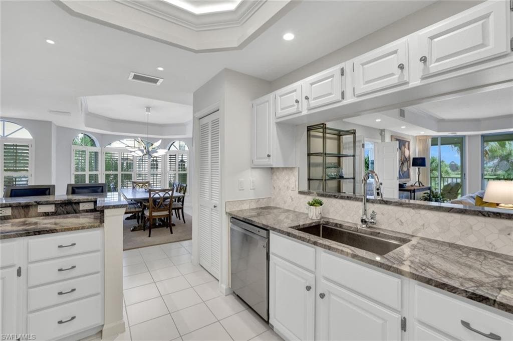 591 Audubon Blvd B202, Naples, FL 34110-8