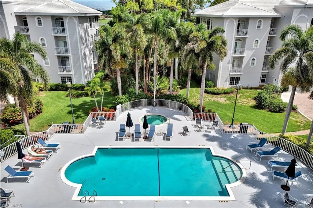 591 Audubon Blvd B202, Naples, FL 34110-28