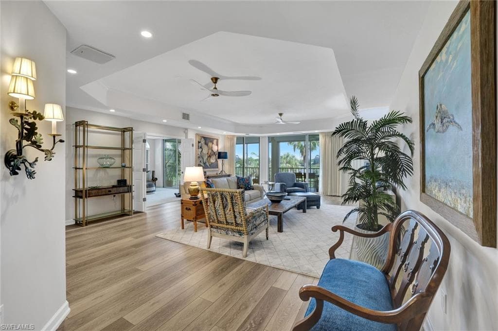 591 Audubon Blvd B202, Naples, FL 34110-4