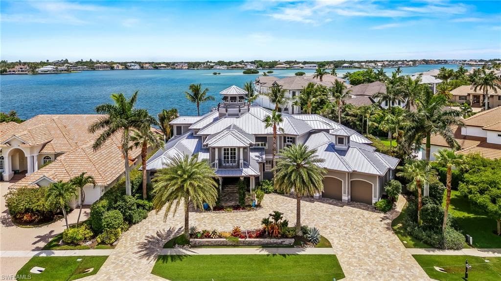 1611 Collingswood Ct, Marco Island, FL 34145-3