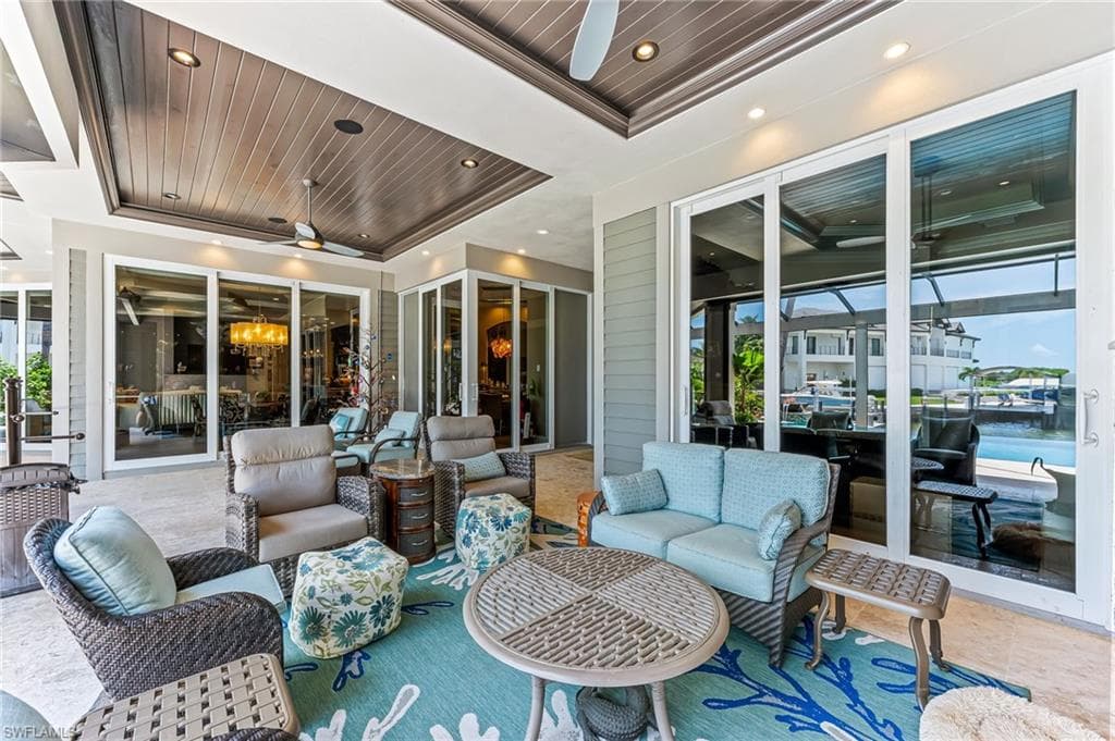 1611 Collingswood Ct, Marco Island, FL 34145-8
