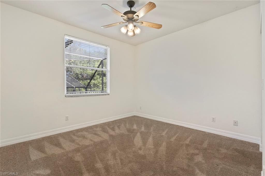 1289 Barrigona Ct, Naples, FL 34119-23