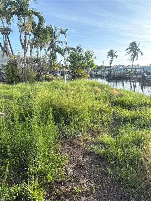 3314 York Rd, Other, FL 33956-4