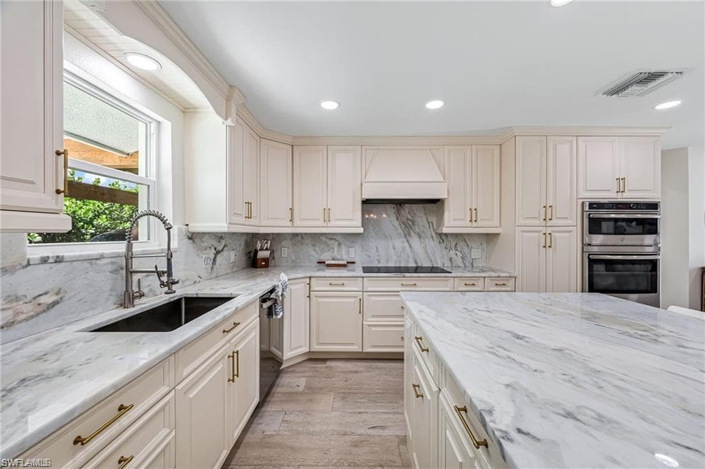 203 1st St, Bonita Springs, FL 34134-10