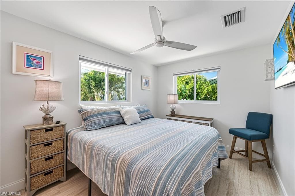 203 1st St, Bonita Springs, FL 34134-25