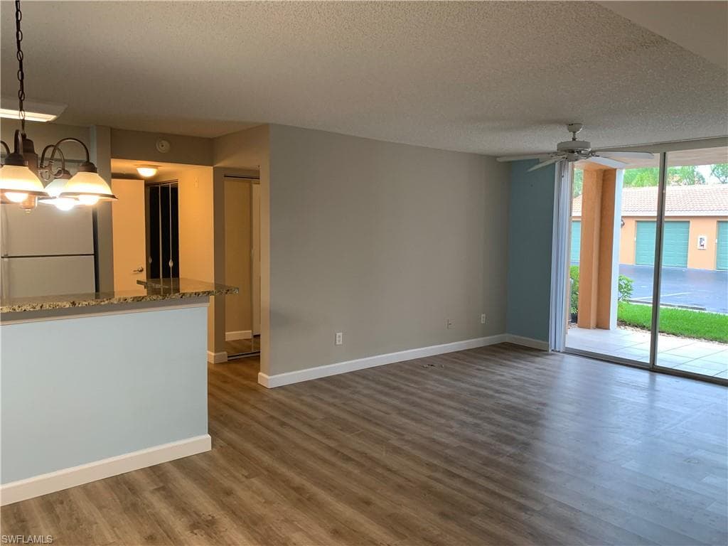 1250 Wildwood Lakes Blvd 101, Naples, FL 34104-15