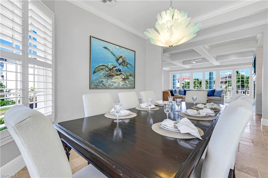 273 Egret Ave, Naples, FL 34108-12