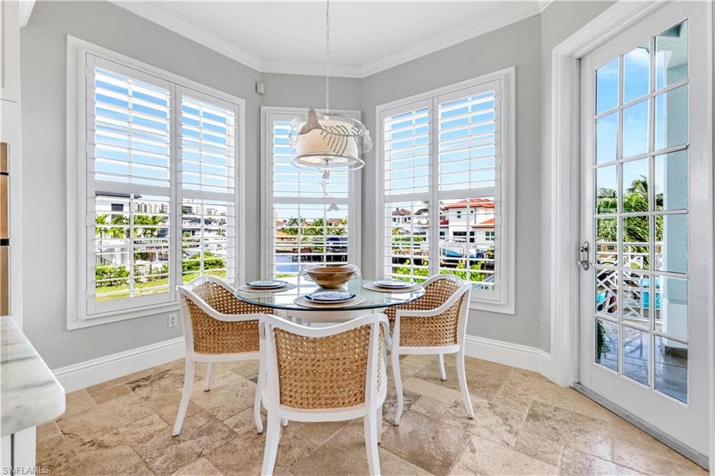 273 Egret Ave, Naples, FL 34108-14