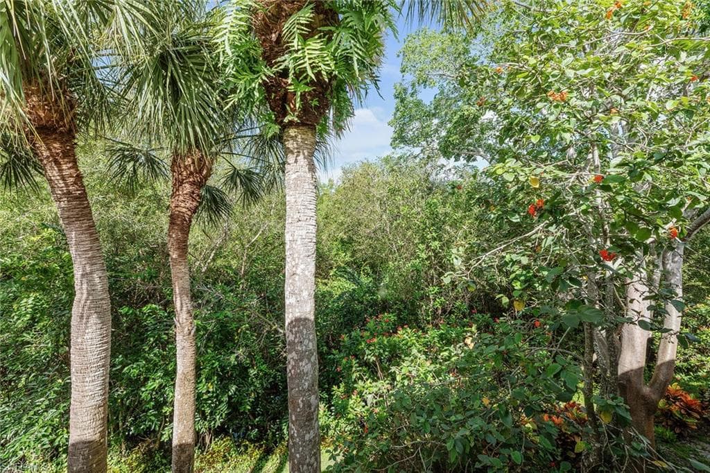 8305 Whisper Trace Way 202, Naples, FL 34114-23
