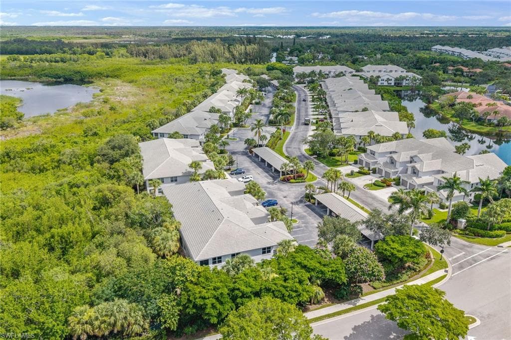 8305 Whisper Trace Way 202, Naples, FL 34114-26