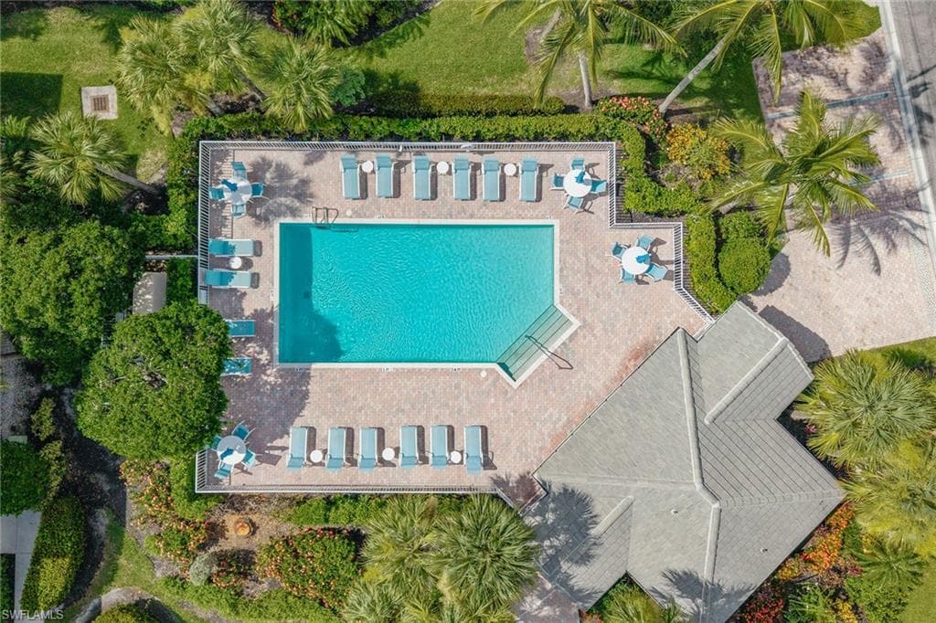 8305 Whisper Trace Way 202, Naples, FL 34114-27