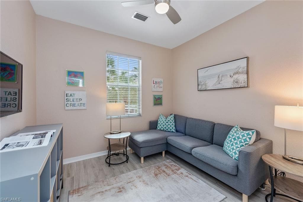 8305 Whisper Trace Way 202, Naples, FL 34114-7