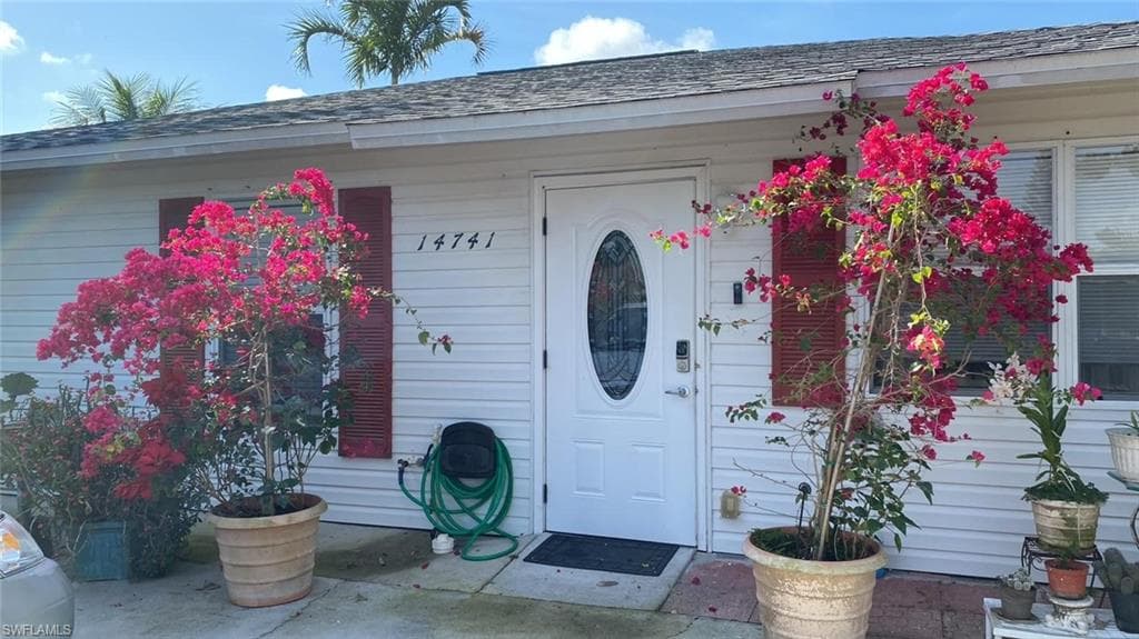 14741 Apalachee St, Naples, FL 34114-2