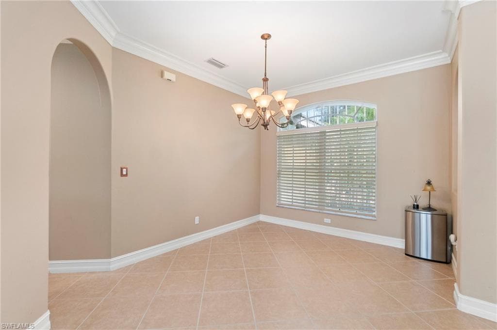 9921 Rookery Cir, Estero, FL 33928-18