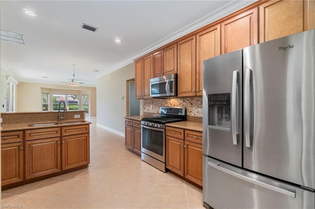 9921 Rookery Cir, Estero, FL 33928-34